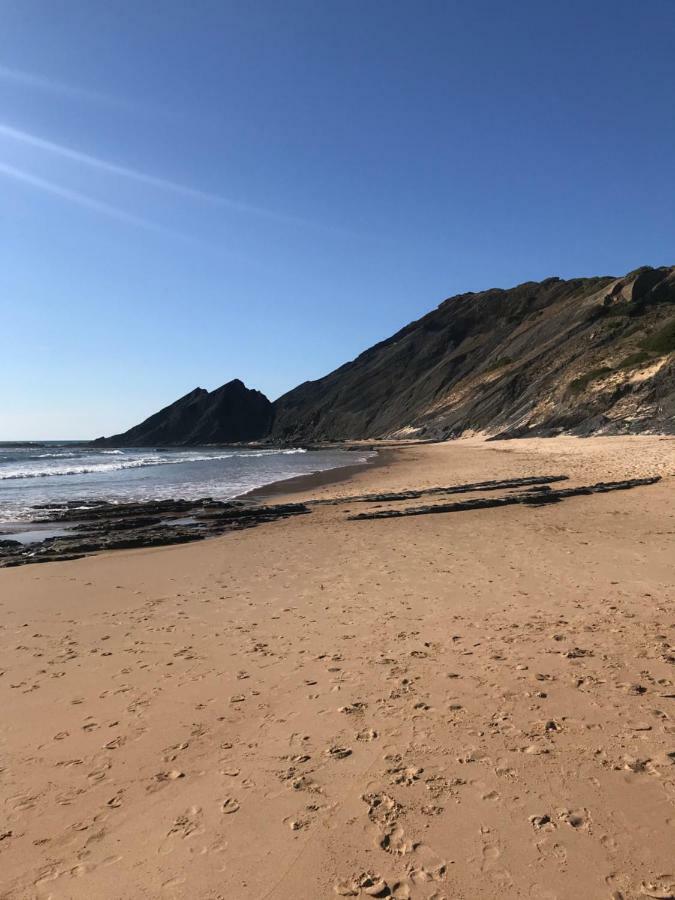 Appartamento Royal Blue Ocean - Hiking And Beach Aljezur Esterno foto